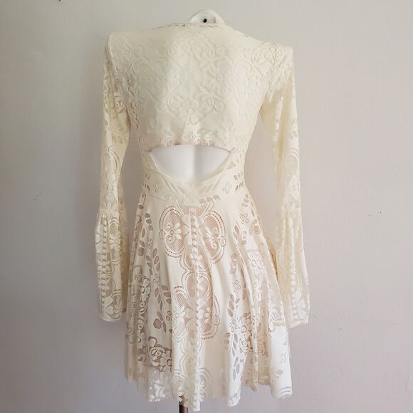 Free People Lovers Folk Song Lace Fit Flare Dress Ivory Bell Sleeve Boho Cottage - Picture 2 of 16